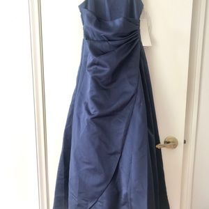 Brand New Junior Bridesmaids New Navy blue size 8